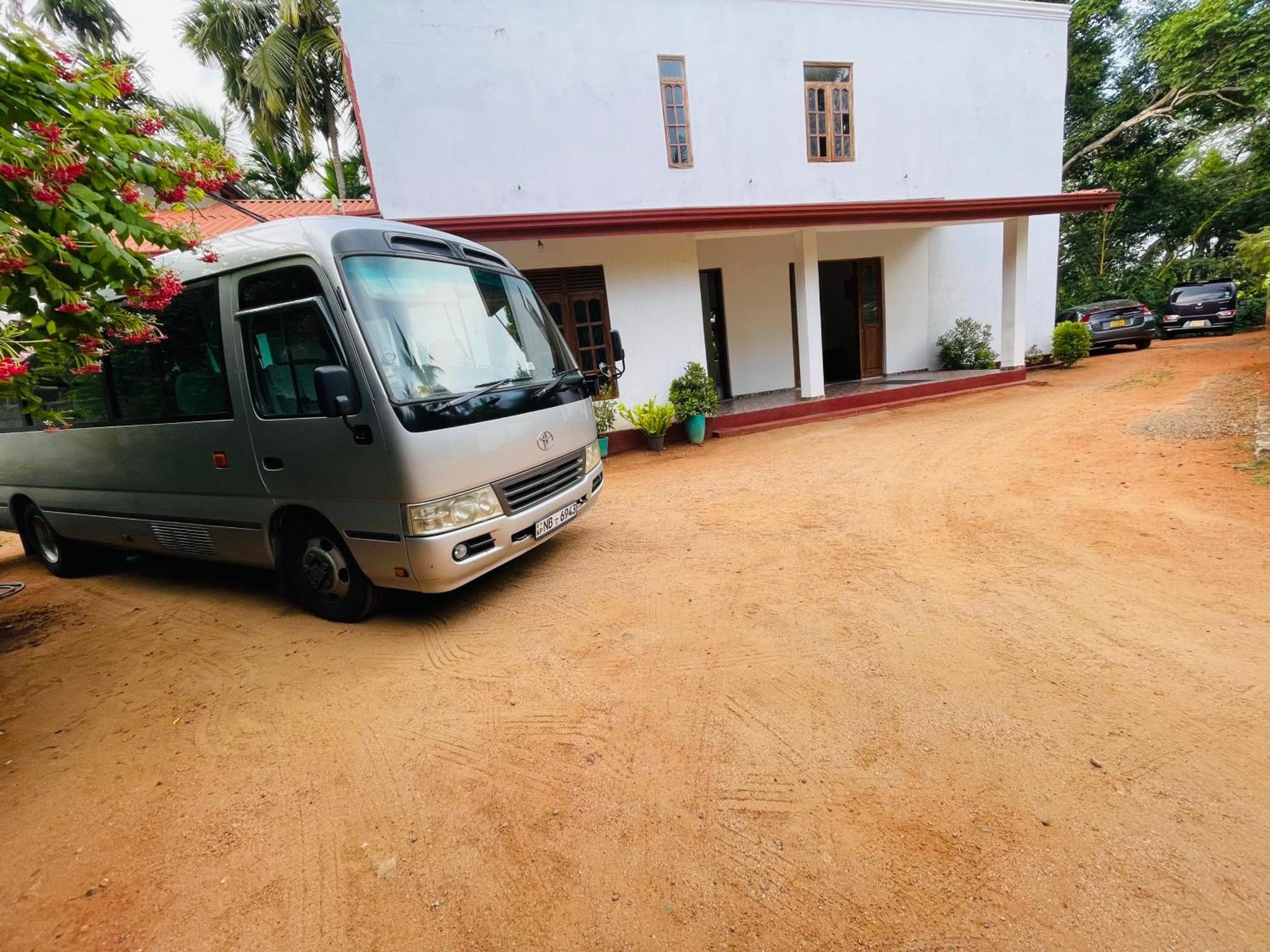 Divine Villa Anuradhapura Exterior foto